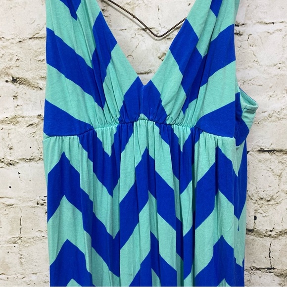 J Crew Blue Green Chevron Print V Neck Sleeveless Maxi Dress - Picture 3 of 7